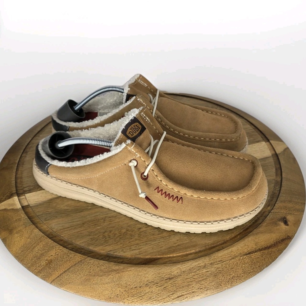 HEY DUDE MENS WALLY WARMTH SLIP ON SNEAKER Mule Tan Brown Suede Mens 10 Casual